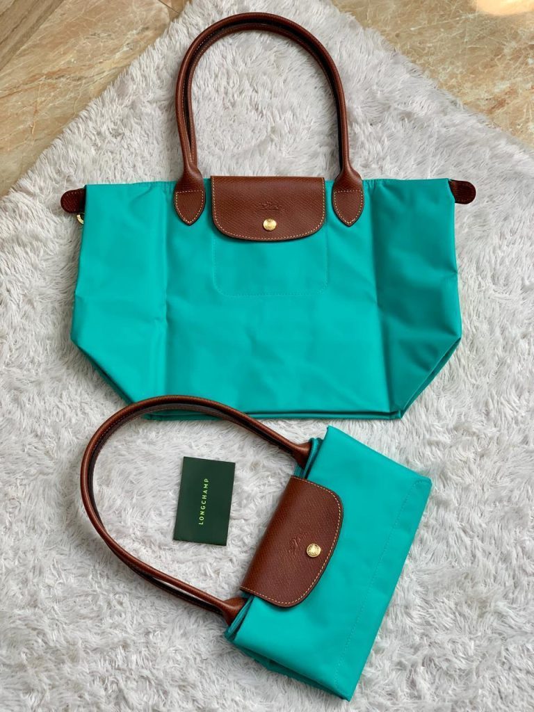 brand10 B SALE!!!💕 Longchamp Le Pliage Classic MLH Turquoise Rp. 1.690.000