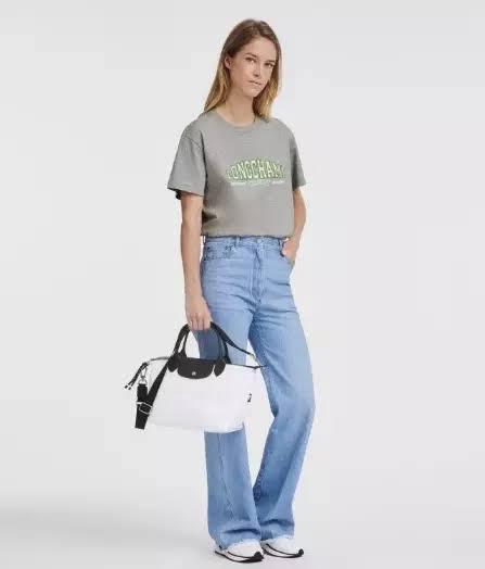 brand24 C brand23 A SALE!!💗 Longchamp Energy Small Crossbody White Rp. 2.870.000